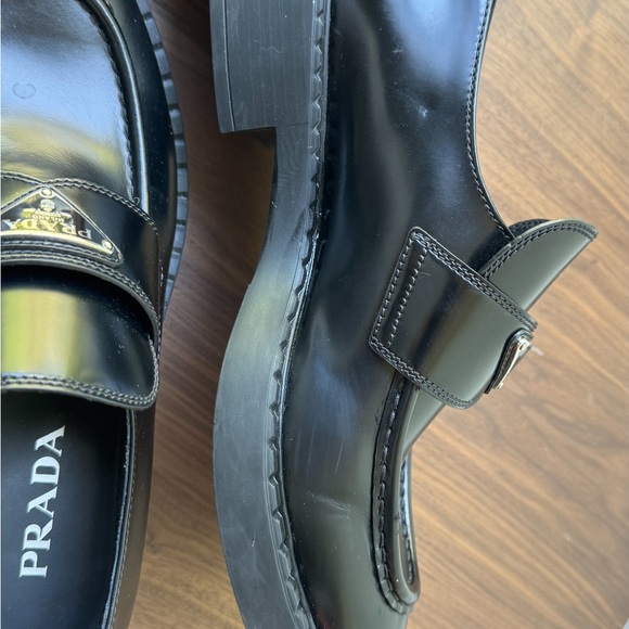Prada loafers. - Picture 2 of 5